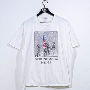 Vintage 9/11 2001 Ground Zero FDNY Firefighter T-Shirt XL NYC Memorial Y2K Retro